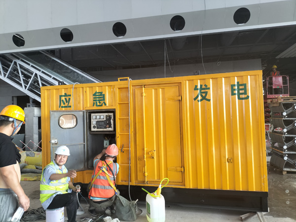 巫山怎样判断空气滤清器是否需要更换？